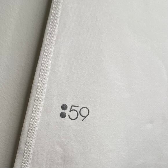 Splits 59 White Flare Raquel Leggings Size Medium - Picture 4 of 6